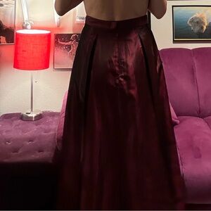FLASH PRICE DROP TODAY ONLY Gorgeous Vintage Iridescent Burgundy satin skirt